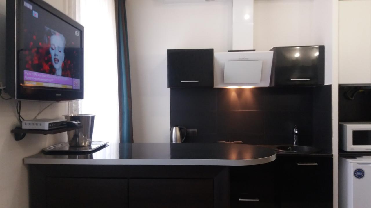 Apartment On Staroievreiska Lviv Bagian luar foto