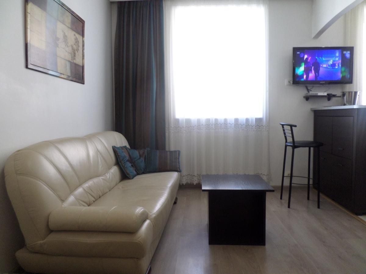 Apartment On Staroievreiska Lviv Bagian luar foto